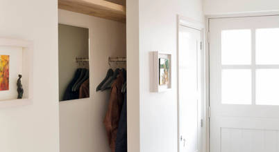 moderner Flur, Diele & Treppenhaus von Jolanda Knook interieurvormgeving