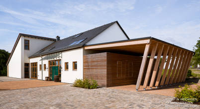 Axt Architekten - Kunst in Weidingen - Exterior 1 Chibi Moku Architectural Films Moderne Garagen & Schuppen Holz Holznachbildung Garage,Garage Design,Garage Decor
