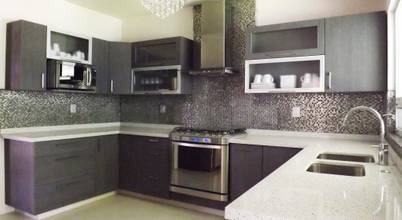 K+A COCINAS Y ACABADOS DE MONTERREY SA DE CV: Arquitectos de interiores