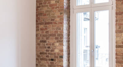 Altbauwohnung / Komplette Renovierung und Innenausbau in Berlin Charlottenburg: klassische Wohnzimmer von Holzeco GmbH