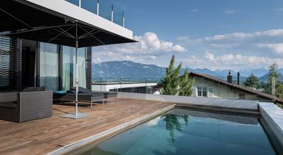 Terrasse mit Pool Moderne Pools von Avantecture GmbH Modern