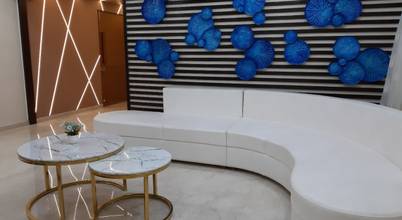 "Interiors that reflect your style" 4BHK Interior designer, Ahmedabad , Monoceros Interarch Solutions Monoceros Interarch Solutions Minimalist living room