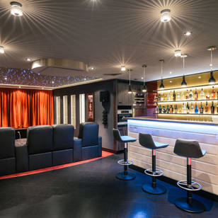 Fotos de salas multimedia classico por raumdeuter gbr