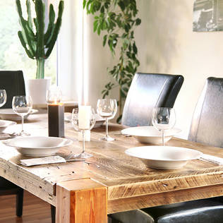 Yemek Masaları: Yuvarlak mı yoksa kare mi?