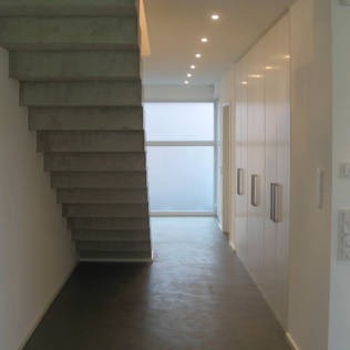 Havalı Bir Endüstriyel Tarz İçin Kılavuz: Beton ve Şap Zeminler