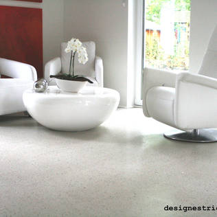 Havalı Bir Endüstriyel Tarz İçin Kılavuz: Beton ve Şap Zeminler