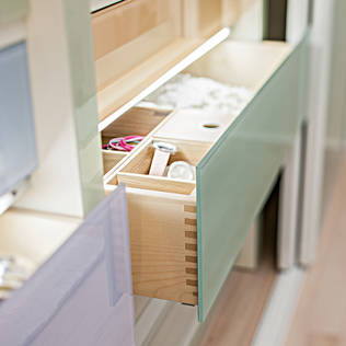 Fikir alabileceğiniz 8 farklı giysi dolabı kullanımı