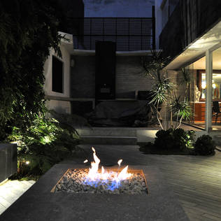 These smashing backyard ideas are hot and happening!