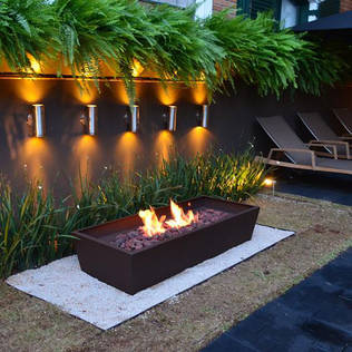 15 Ideas To Light Up Your Home's Exterior (And Make It Look Great)