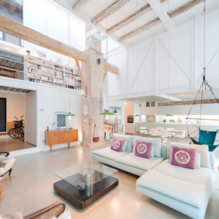 Before and after: a ruined barn becomes a designer's dream home