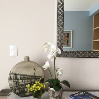 Hall decoration: ideas and cost-effective sugestions