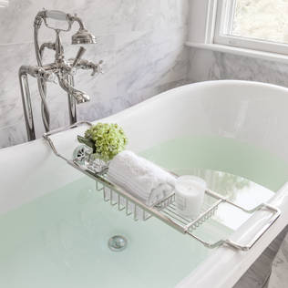 Standard tub size and other important aspects of the bathroom