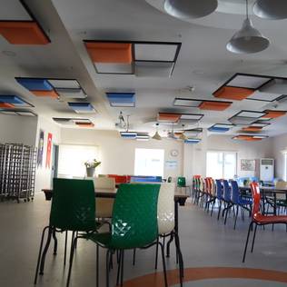 Akustik tasarımla okullarda uğultuya ve gürültüye son!