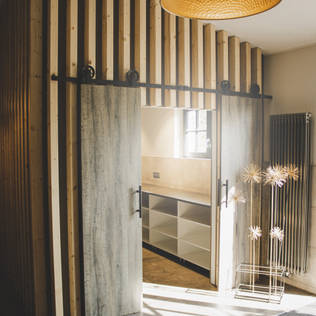 Sürgülü Kapıların Avantajları ve Dezavantajları