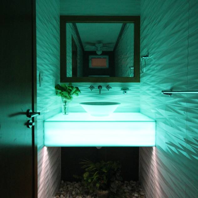 modern Bathroom by Losanto Arquitectos
