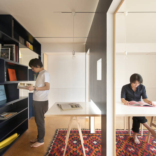 SWITCH apartment Modern Study Room and Home Office by YUKO SHIBATA ARCHITECTS Modern