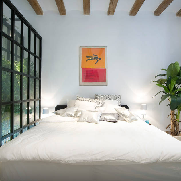 Phòng ngủ phong cách Địa Trung Hải bởi Egue y Seta Địa Trung Hải