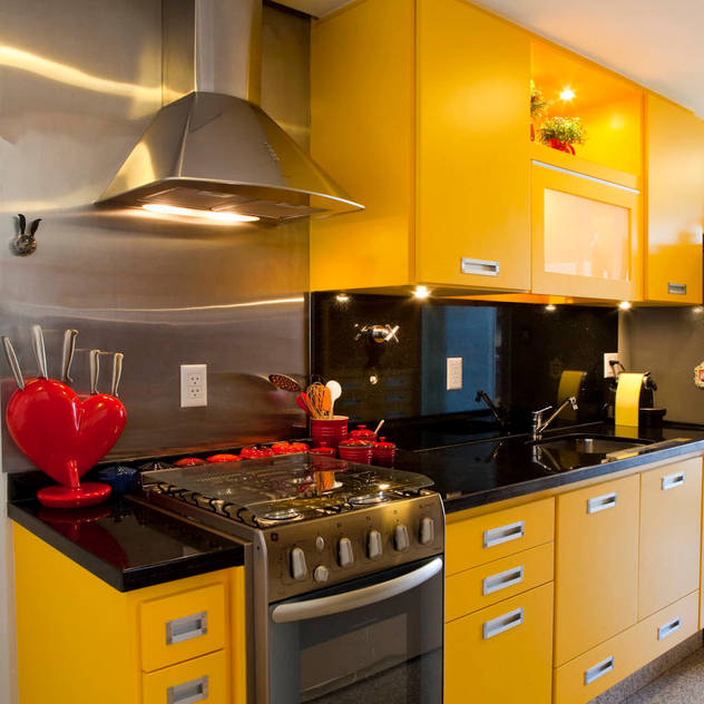 Kitchen by Asenne Arquitetura Kitchen by Asenne Arquitetura