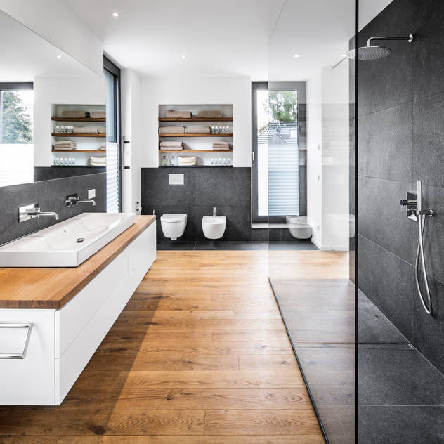 Bathroom by Corneille Uedingslohmann Architekten Bathroom by Corneille Uedingslohmann Architekten