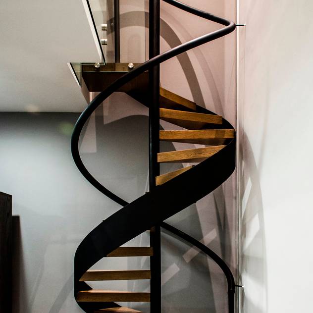 BAG arquitectura Corridor & Stairs Modern Iron/Steel Black
