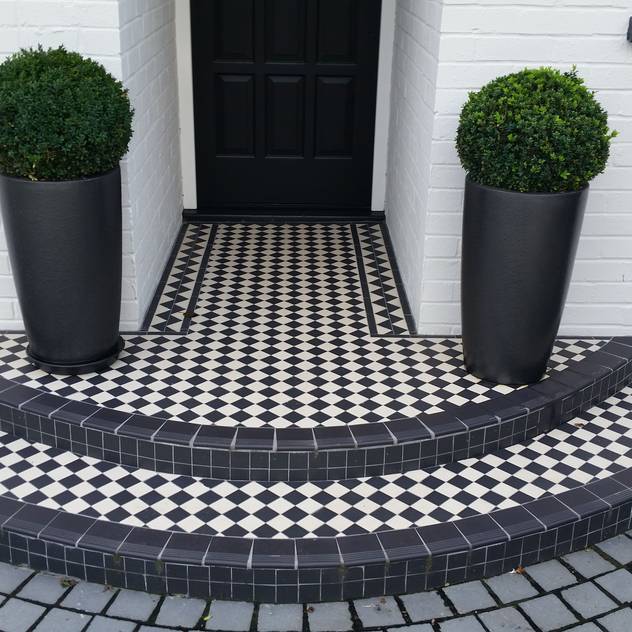 Front Garden Design Woking, Surrey: modern Garden by Linsey Evans Garden Design