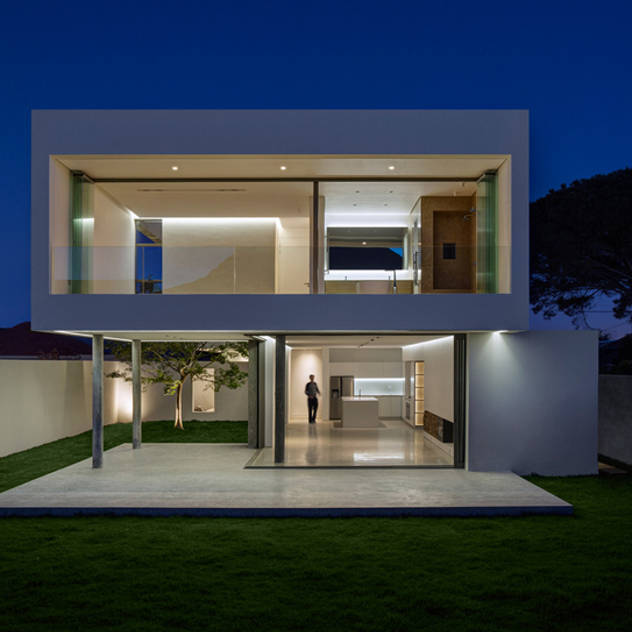 Nhà phong cách tối giản bởi Three14 Architects Tối giản