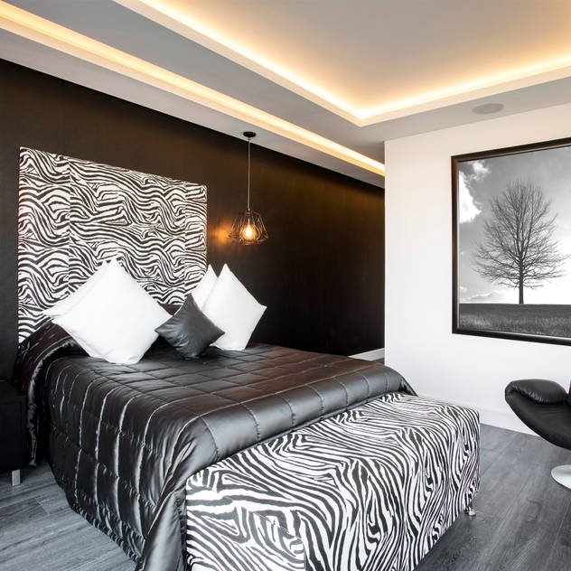 ULTRA MODERN RESIDENCE FRANCOIS MARAIS ARCHITECTS Modern style bedroom