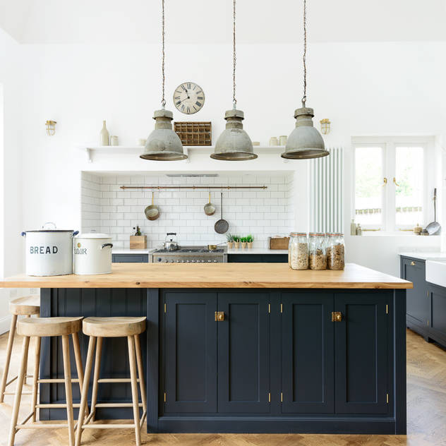 The Arts and Crafts Kent Kitchen by deVOL deVOL Kitchens Industrial style kitchen Blue