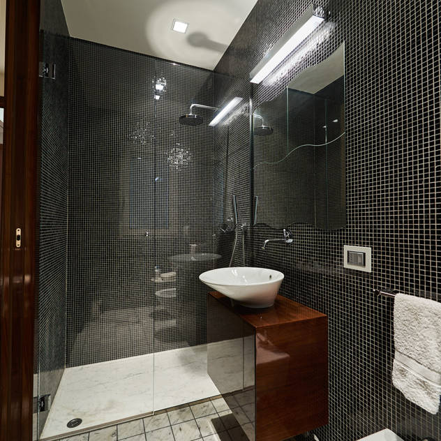 modern Bathroom by Zeno Pucci+Architects
