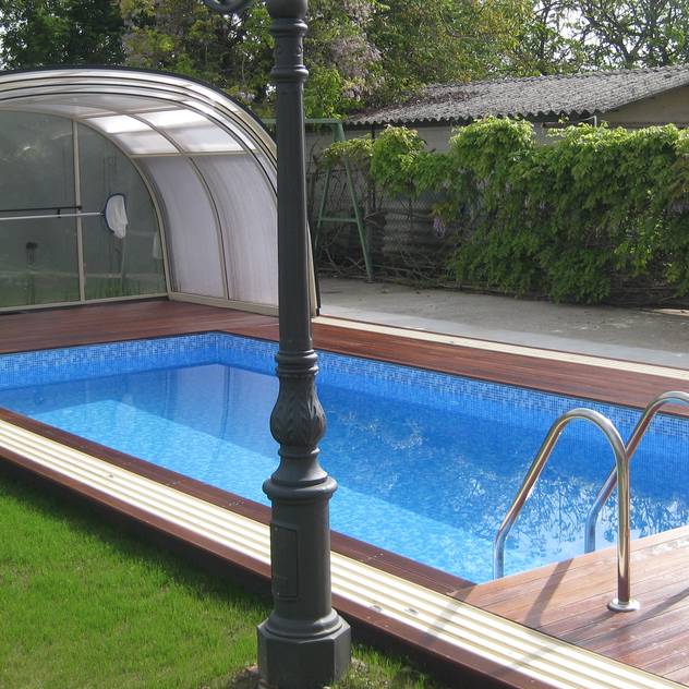 Hồ bơi phong cách hiện đại bởi Aquazzura Piscine Hiện đại