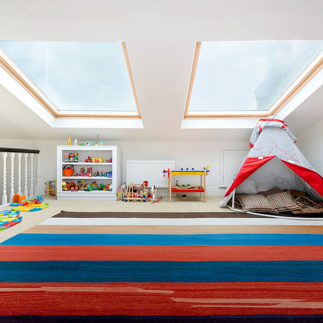 Netherton Grove Orchestrate Design and Build Ltd. Nursery/kid’s room