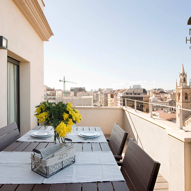Proyecto Aragón Nice home barcelona Balcones y terrazas de estilo mediterráneo