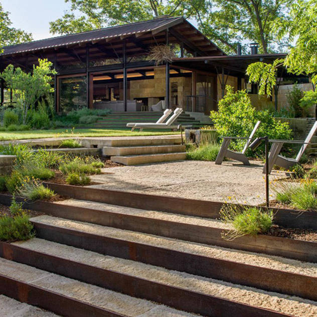Vườn phong cách hiện đại bởi Paul Marie Creation Garden Design & Swimmingpools Hiện đại