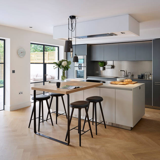 Timeless Living: modern Kitchen by Kitchen Architecture