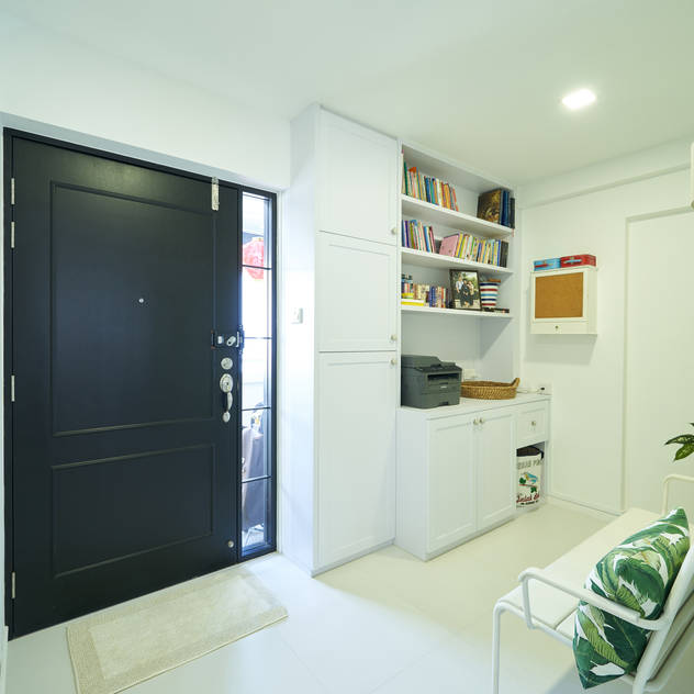 Bedok Reservoir Rd Modern corridor, hallway & stairs by Ovon Design Modern