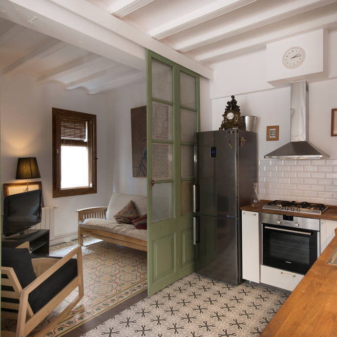 Reforma Integral de un ático en Barcelona: de estilo de MU Estudio Arquitectura