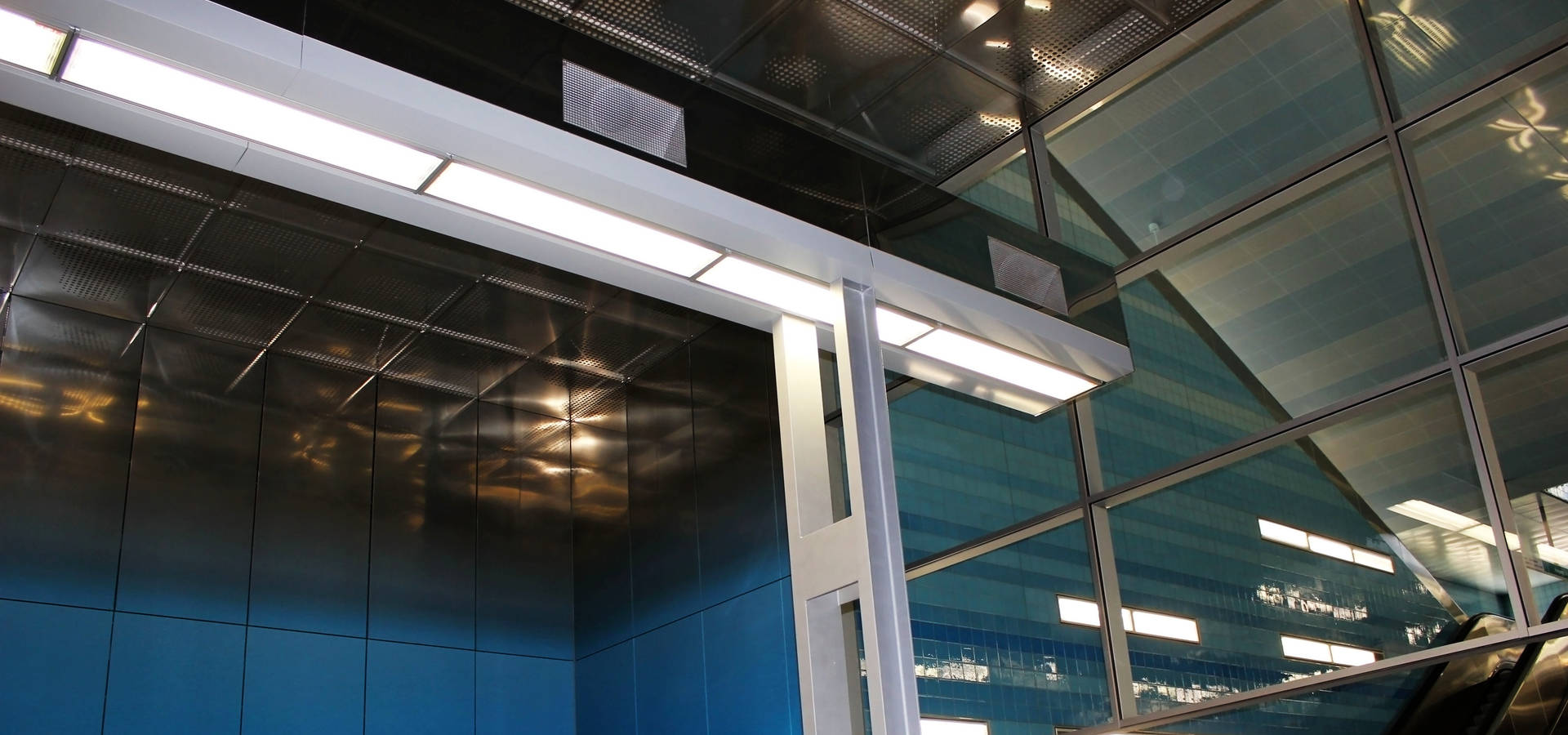 U Bahn Station Uberseequartier Hafencity By Schlotfeldt