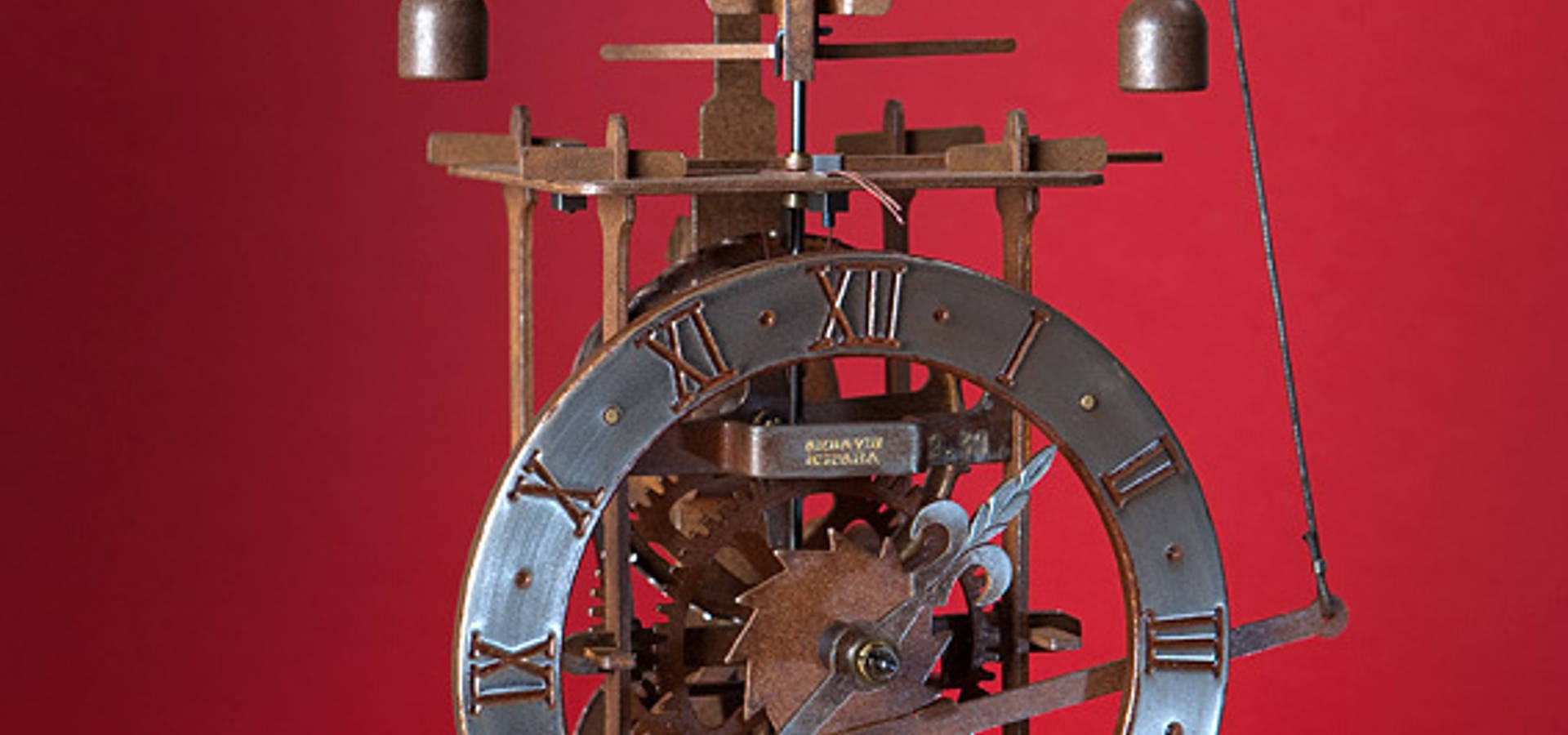 Completorium Oro-Reloj mesa campana dorado-Ardavín Relojes Sig XV