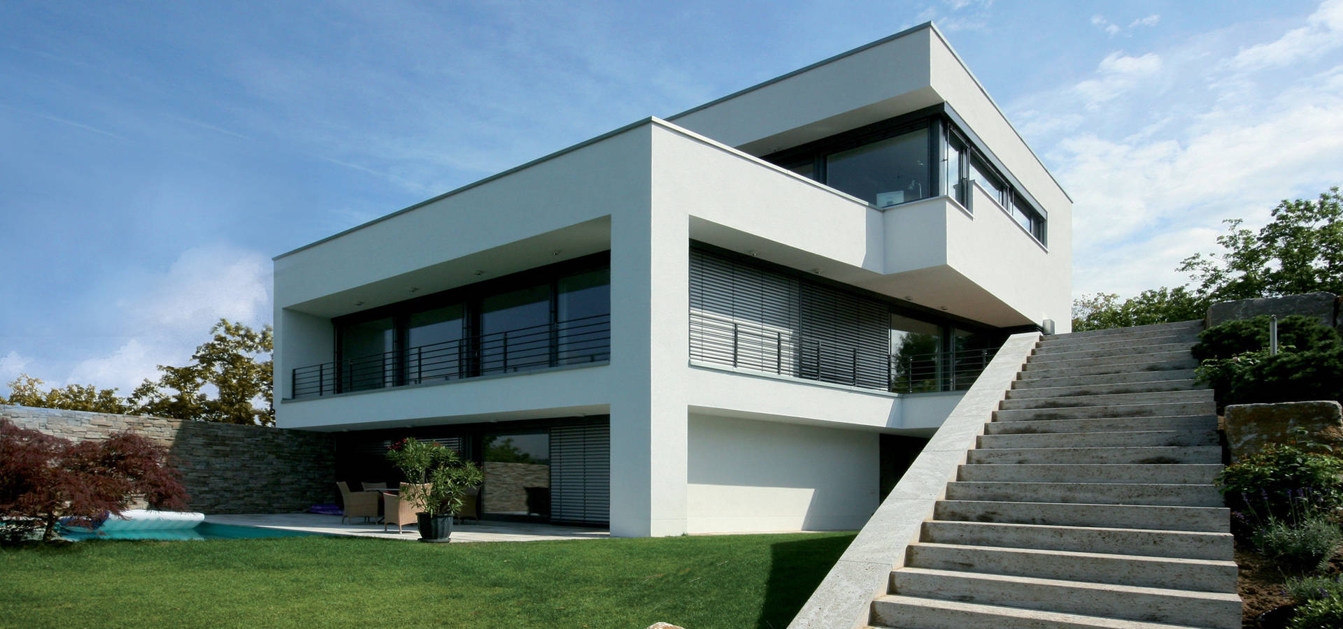 Neubau Hangvilla By Flow Generalunternehmer Homify
