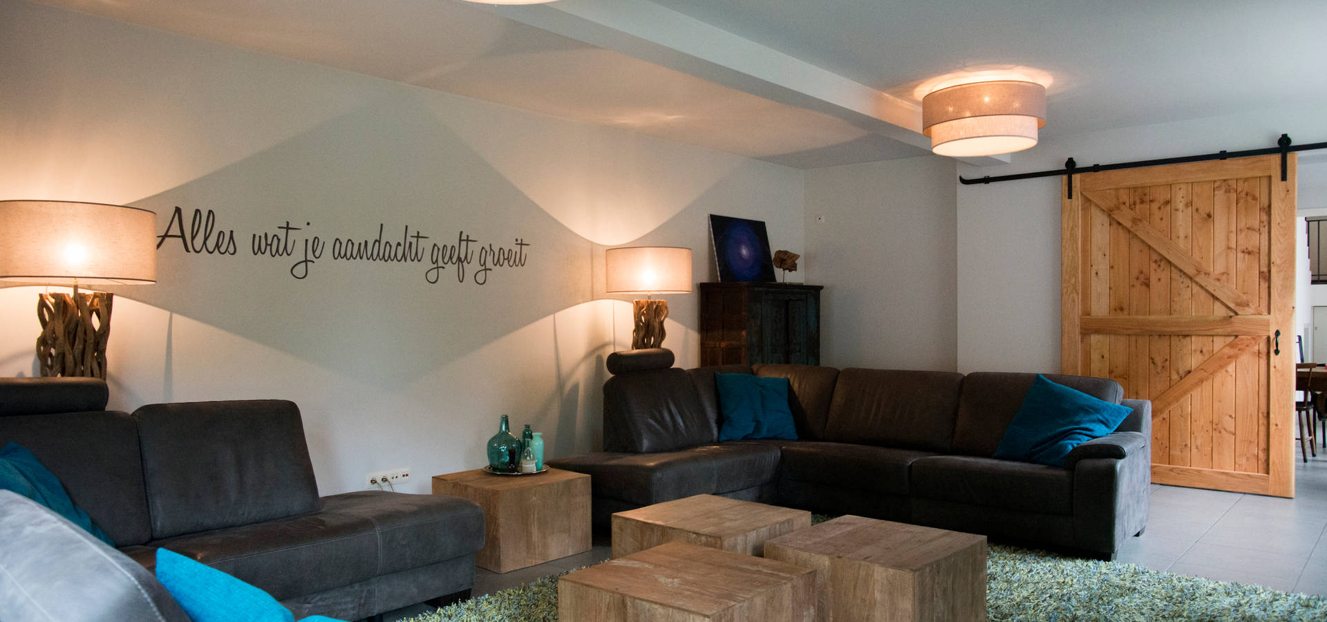Grote woonkamer voor groot gezin door hemels wonen interieuradvies ...