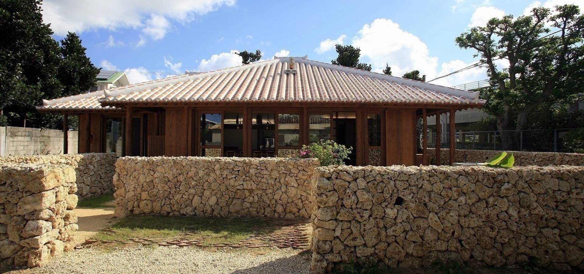 石垣島の古民家新築 Homify 石垣島の古民家新築 Homify