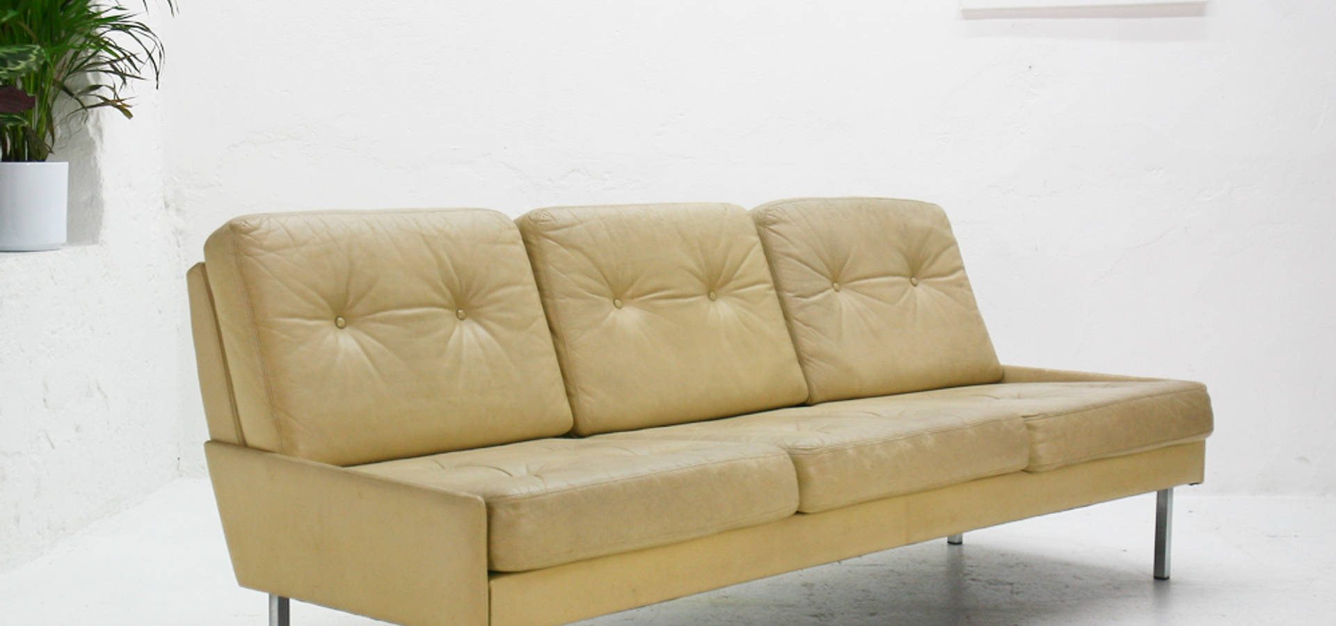 The Hunter Select Vintage Goods
