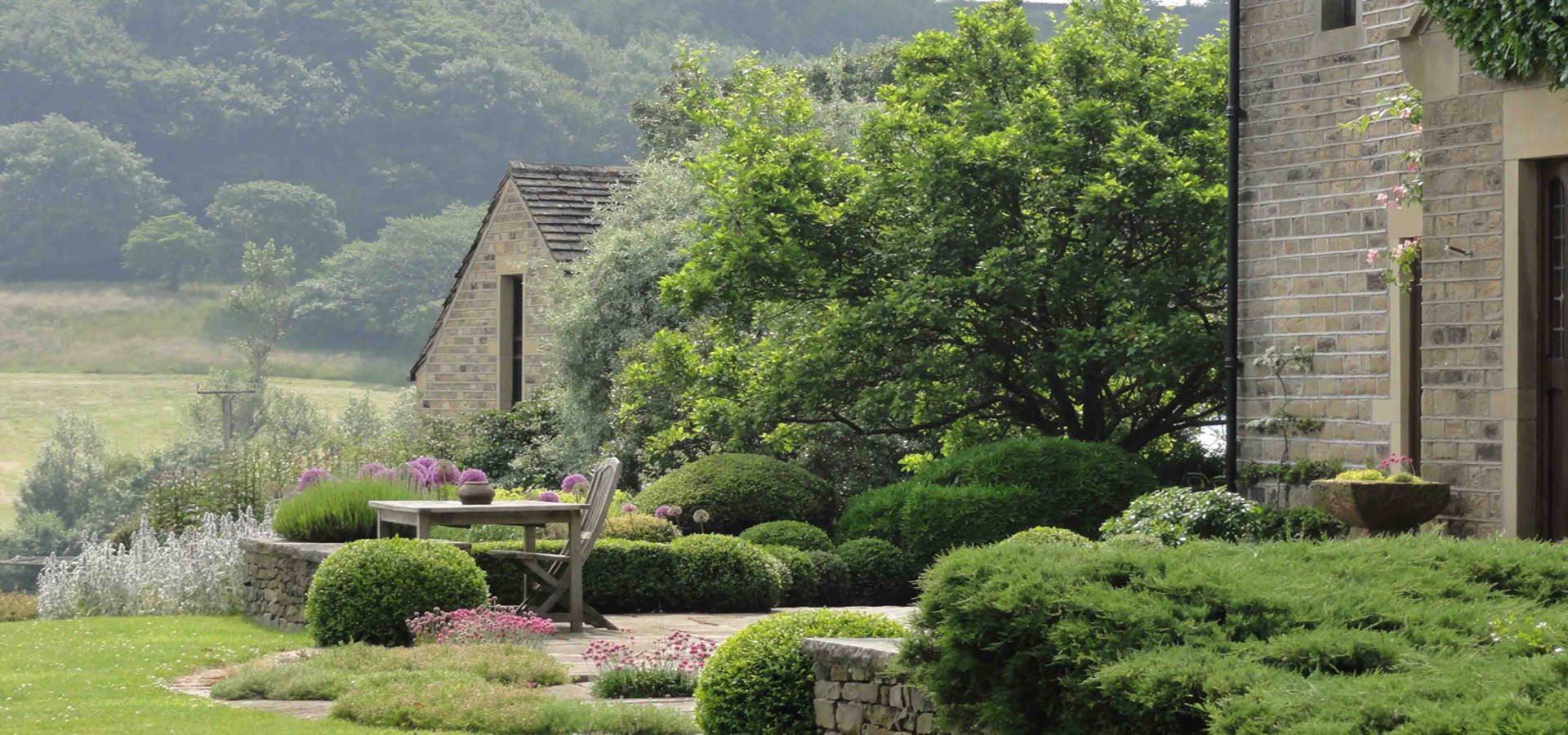 Caroline Benedict Smith Garden Design Cheshire