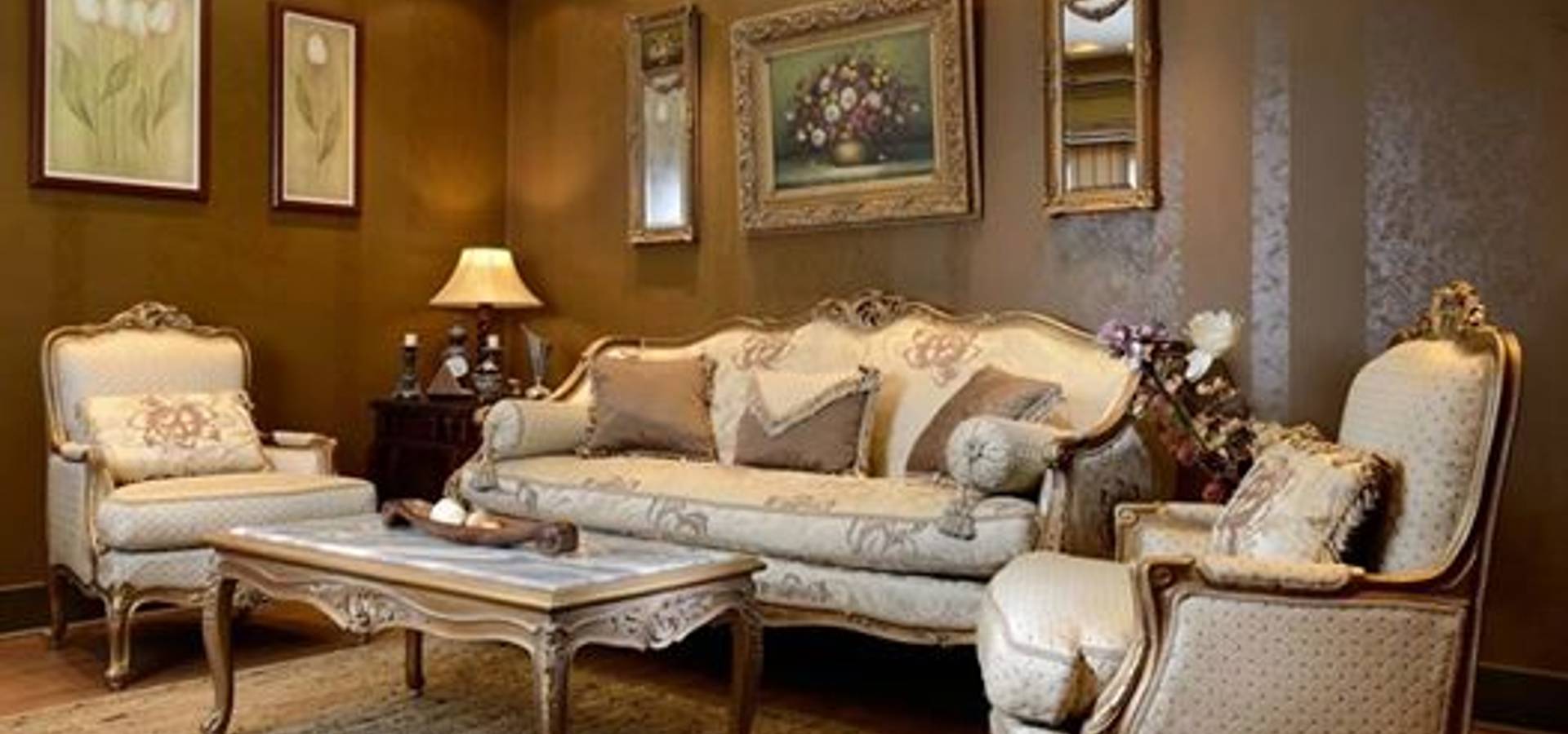 REGAL SOFAS AND INTERIORS