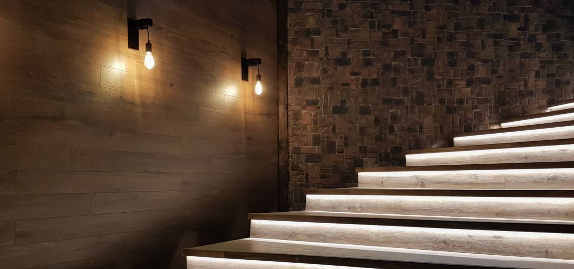 Sequa stair lights deals