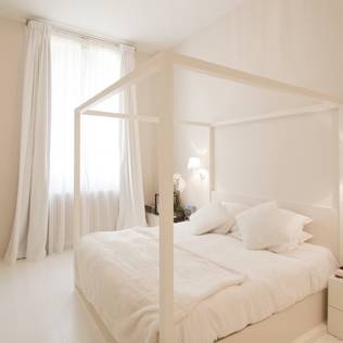 Como construir uma pérgola no jardim a partir do zero