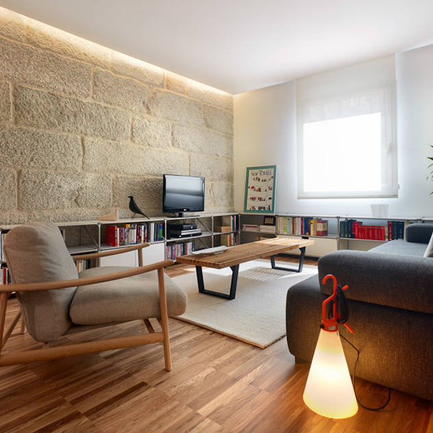 Livings de estilo moderno por Castroferro Arquitectos 