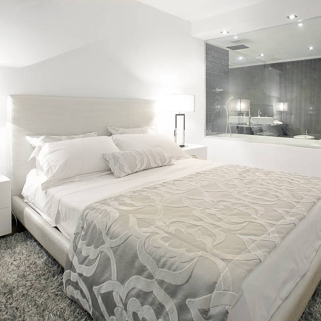 Elegant City Apartment: Quartos modernos por Von Haff