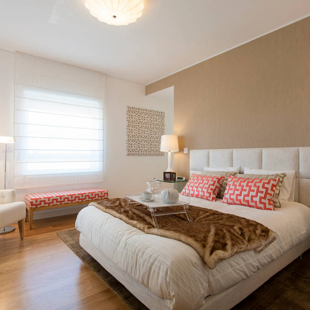 Suite do Casal: Quartos modernos por Traço Magenta - Design de Interiores