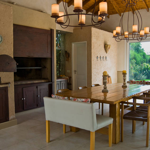 Clásicos Detalles: Jardines de invierno de estilo clásico por ALVARENGA+LLACAY arquitectos